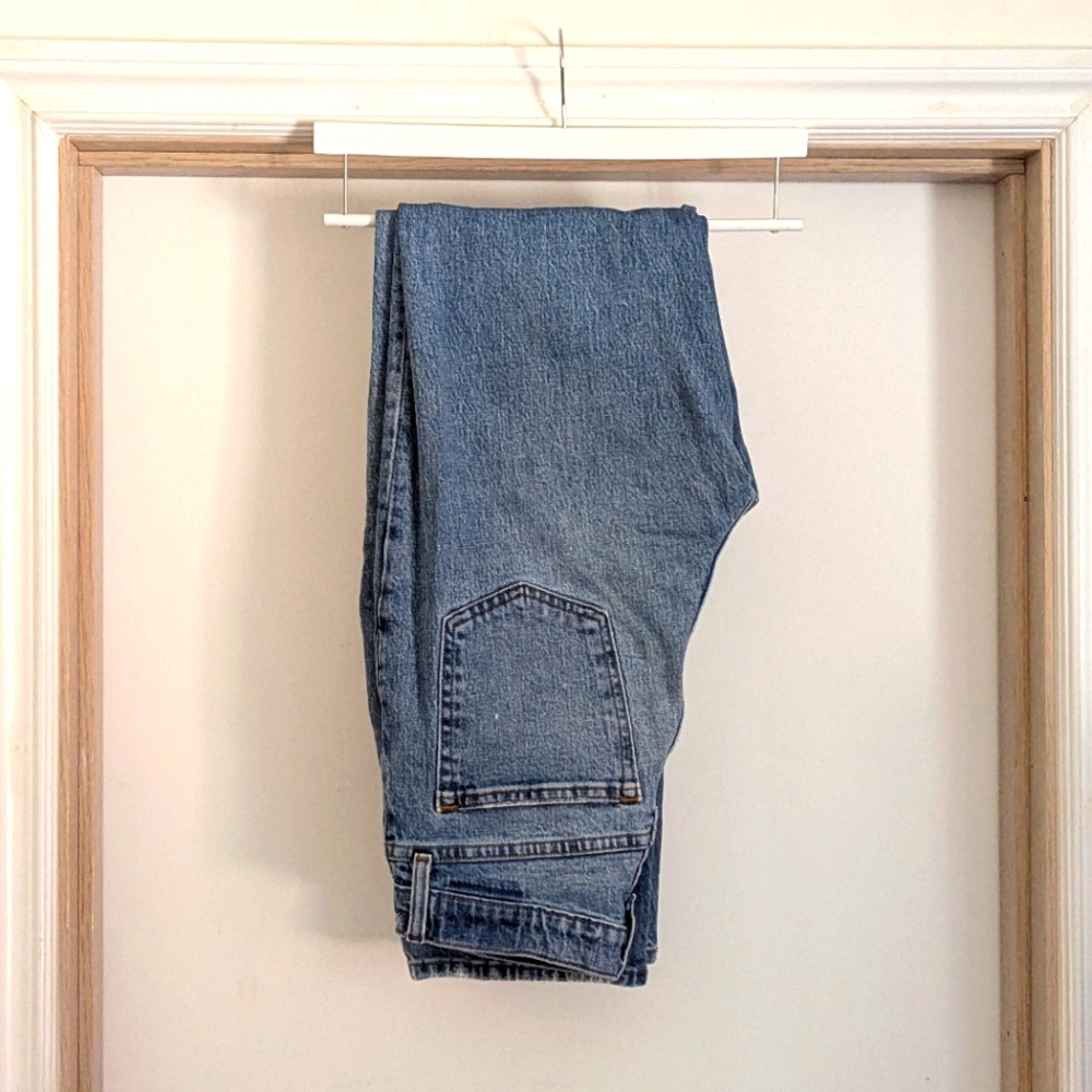 Abercrombie & Fitch Women's 90's Straight High Rise Jeans